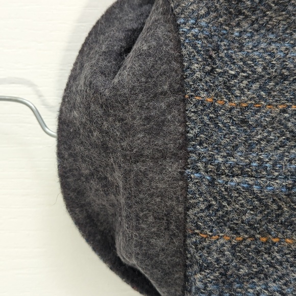 Harris Tweed Jacket - Picture 11 of 13